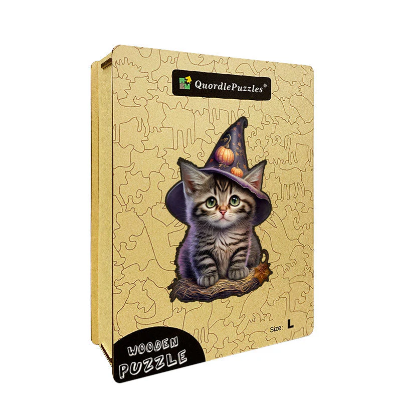 Söt kattunge med Halloween-pumpa - Image 4
