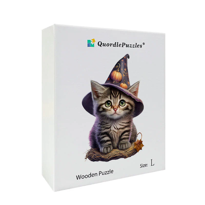 Söt kattunge med Halloween-pumpa - Image 5
